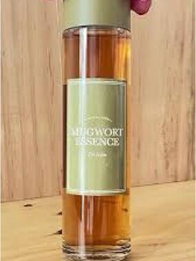 Mugwort Essence Facial Essence - Green Label